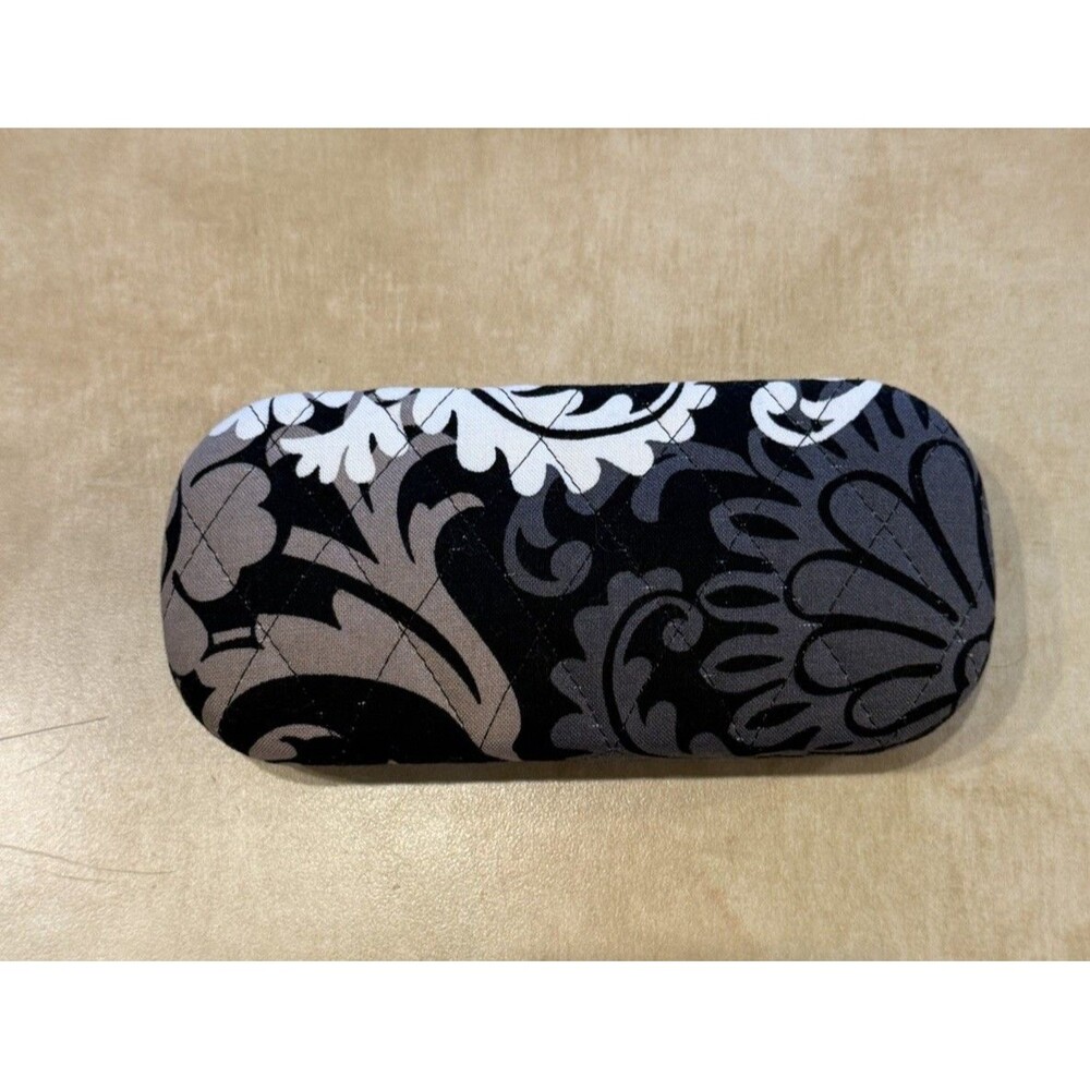 Vera Bradley Hard Clamshell Eyeglass Case Baroque Pattern Green Black White